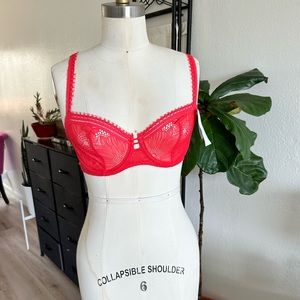 NWT Simone Perele coral bra